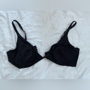 Victoria Secret 38 DD plunge bra